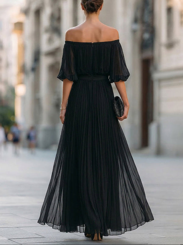 Annetta - schwarzes plissiertes Chiffon-Maxikleid, schulterfrei
