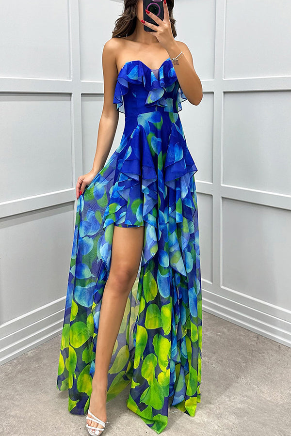 Georgia - trägerloses, fließendes Maxikleid mit Farbverlauf, Volants und Schlitz