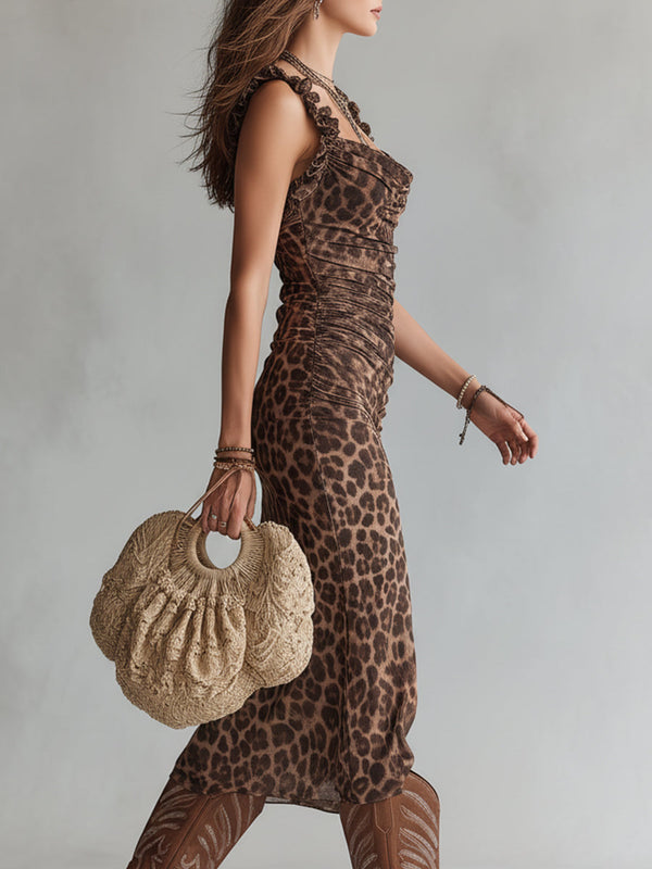 Lenna - Retro-Midikleid mit Leopardenmuster, besonderem Saumdetail und Schlitz
