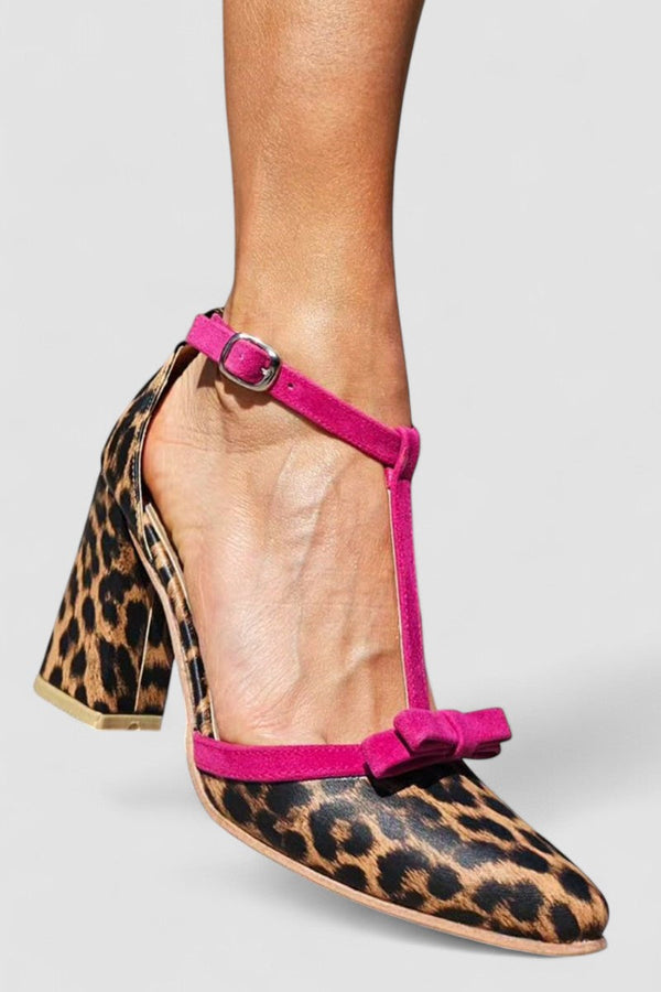 Leontina - Grüne Sandalen mit Leoparden-Print und bunten Details