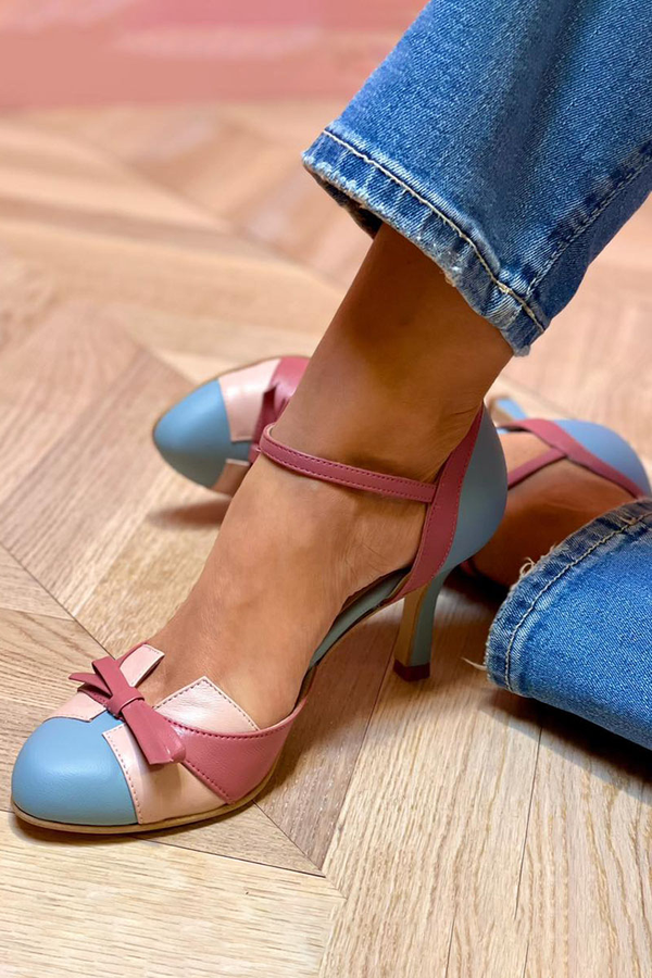 Bellarosa - Bunte Sandaletten mit Knoten, Riemen und runder Zehenpartie