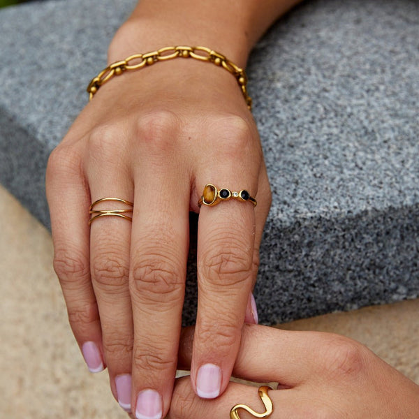 Aurora – Goldring mit bunten Vintage-Kristallen