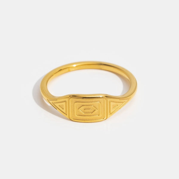 Adaline – Siegelring mit Gravur in Gold