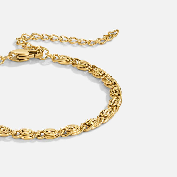 Lotta - Armband aus goldener Gliederkette mit Wirbelmuster