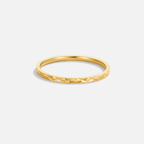 Kanata – Feiner Goldring mit Struktur