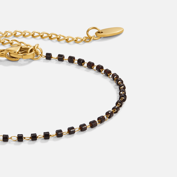 Elina - Schwarzes Perlenarmband