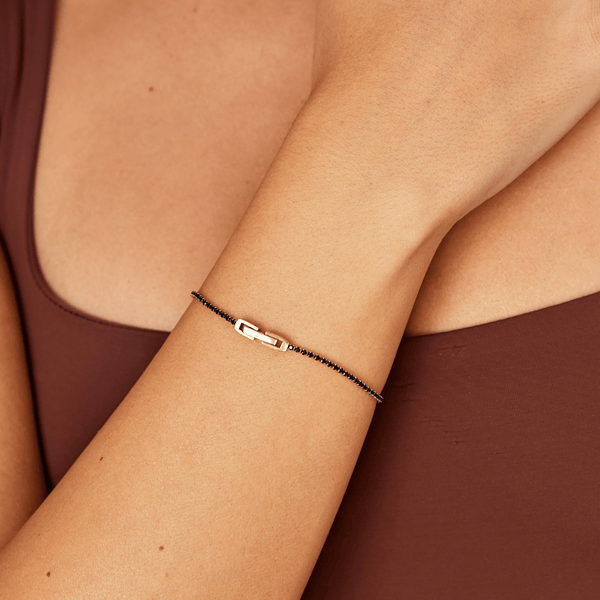 Leonie - Mitternachtsschwarzes Kristallarmband