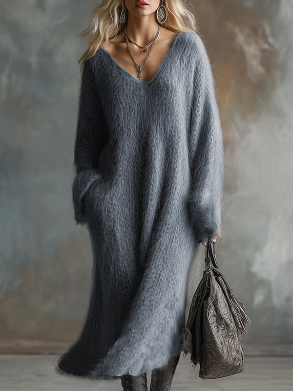 Anselma - Graues Strick-Maxikleid mit V-Ausschnitt