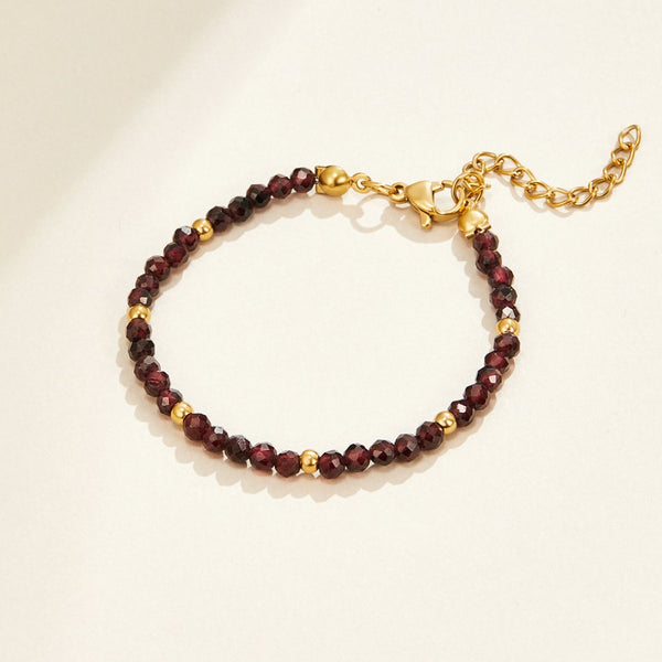 Nina - Armband aus roten Granatperlen