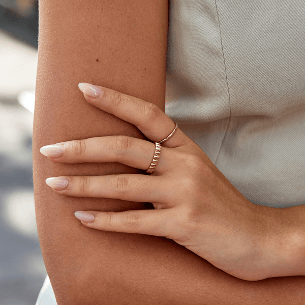 Reene – Geometrischer Goldring