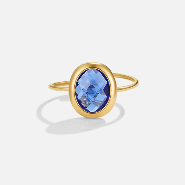 Sofia – Goldring mit blauem Saphirstein