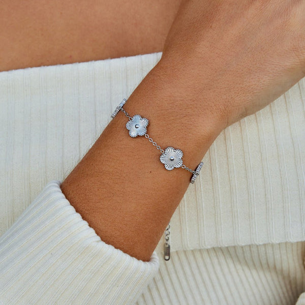 Lilly - Silbernes Kleeblatt Armband