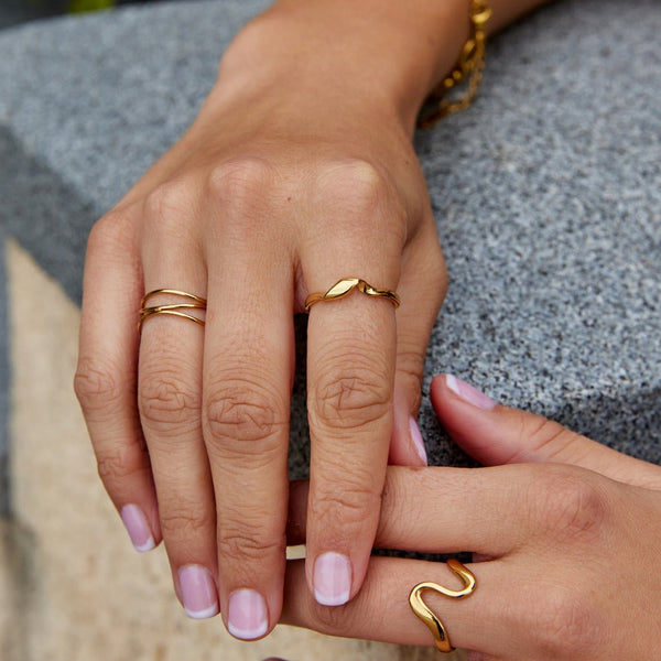 Athena – Gedrehter Goldring