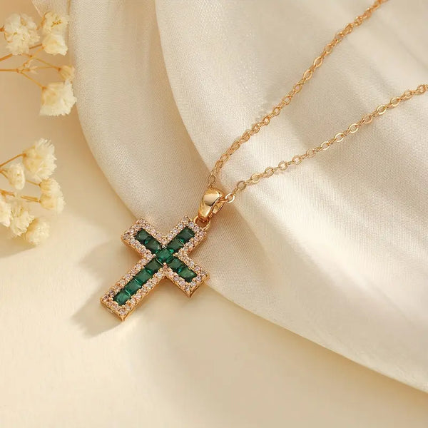 Solene Smaragdkreuz-Goldkette