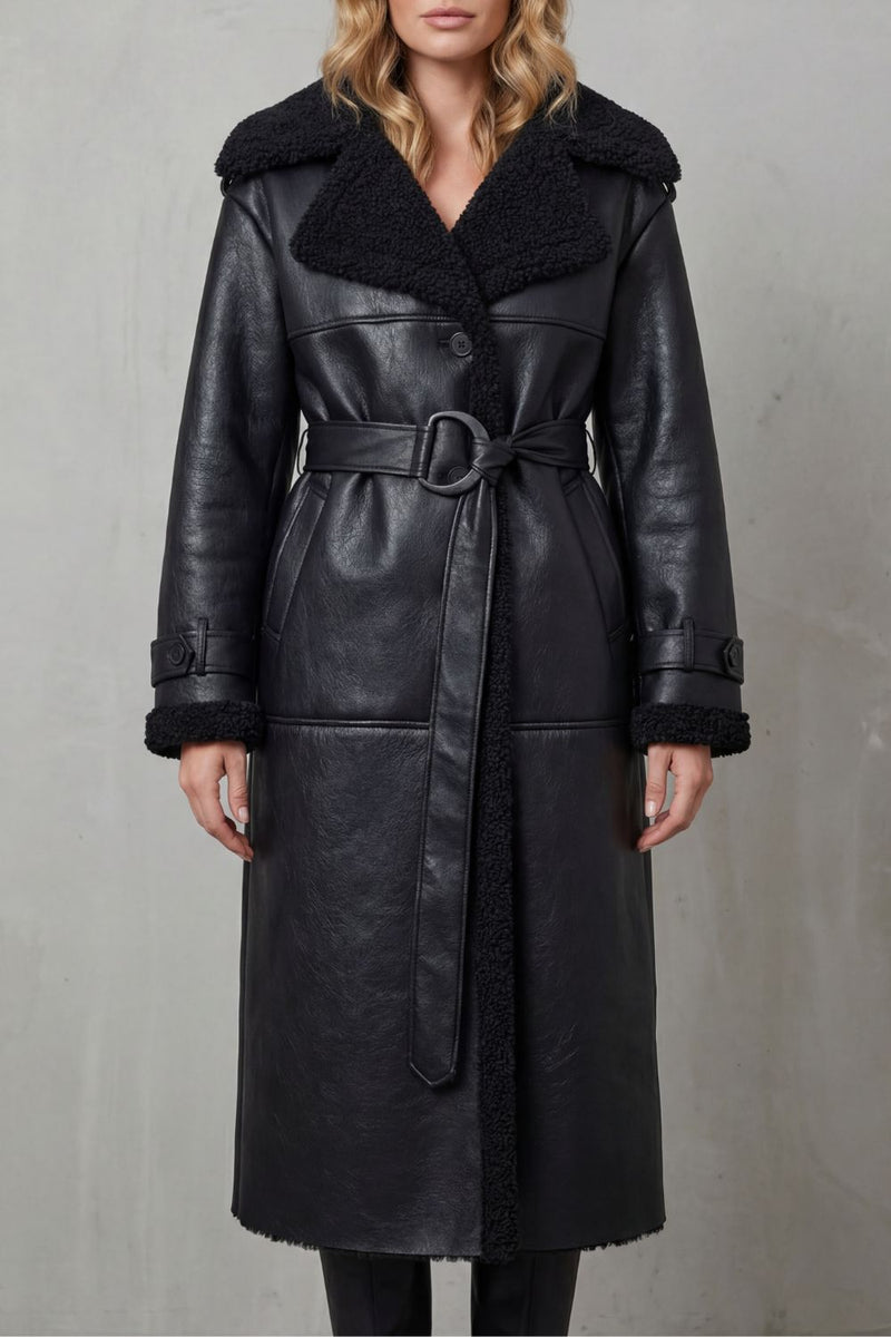 Nell™ | Kuscheliger Oversize Shearling-Mantel mit Gürtel