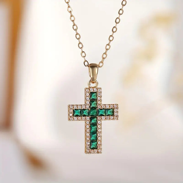 Solene Smaragdkreuz-Goldkette