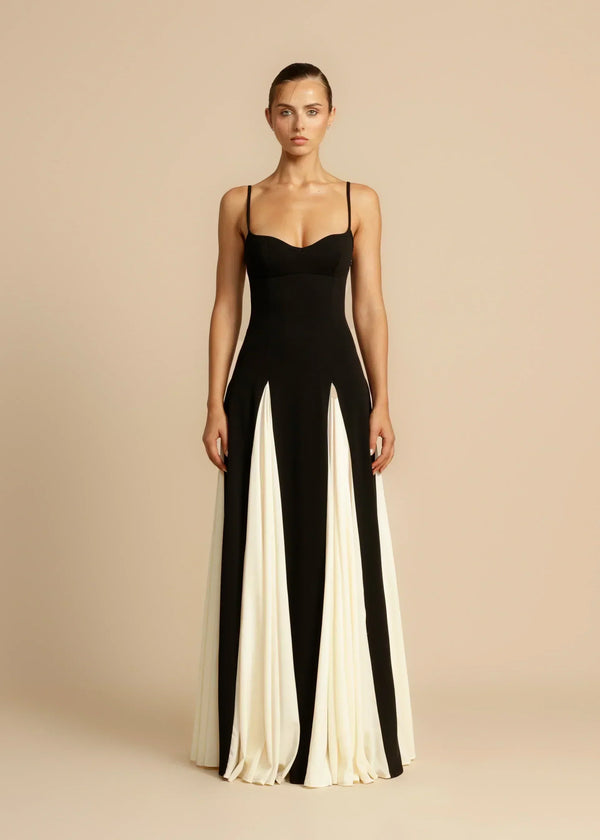Roxanne™ - elegantes Maxikleid mit kontrastierenden Rüschen
