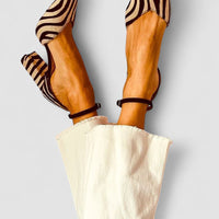 Zebrina - Sandaletten mit mittlerem Absatz und Zebra-Print