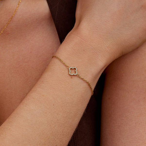 Elara - Luxuriöses Kristallklee Armband