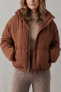 Fern™ | Kuschelige cropped Steppjacke