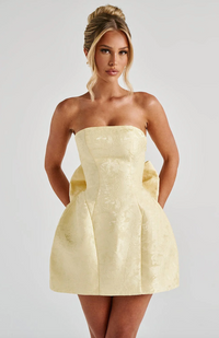 Avy - Atemberaubendes Schleife Mini  Kleid