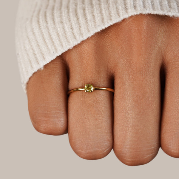 Aurelia – Goldring mit gelbem Geburtsstein