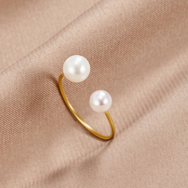 Durya – Offener Ring mit zwei Perlen