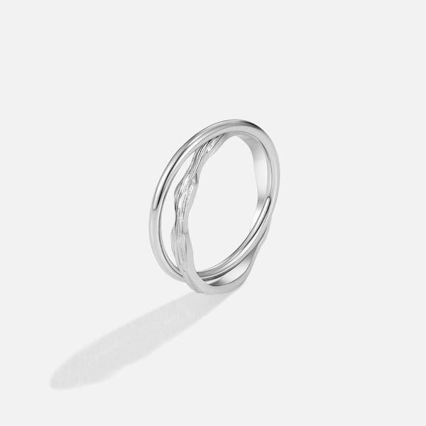 Elena – Gedrehter Silberring im Infinity-Design
