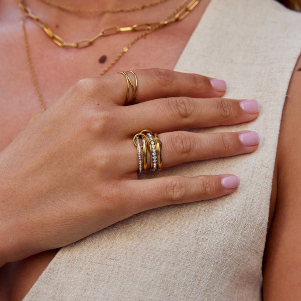 Verena – Mehrreihiger Ring mit Kristallen