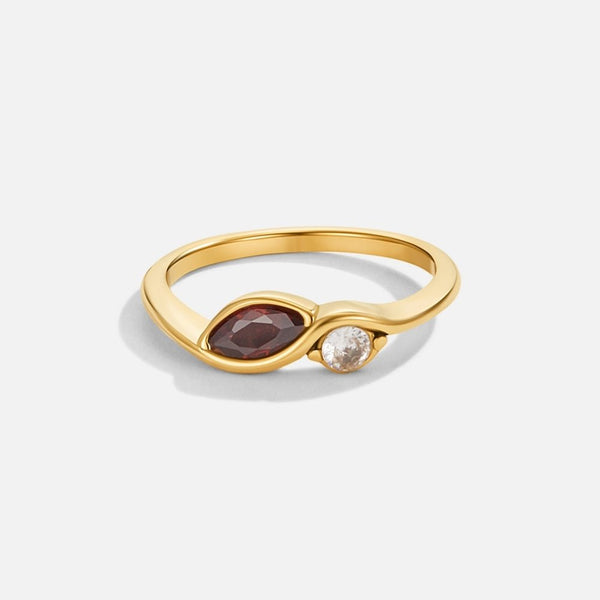 Garneta – Goldring mit rotem Granatstein