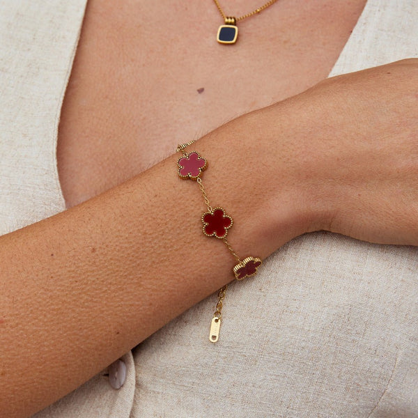 Bianca - Glücksbringer Armband mit rotem Kleeblatt