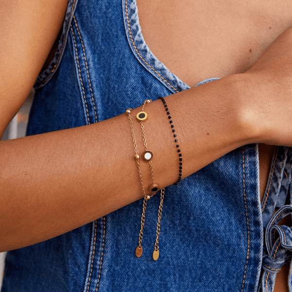 Elina - Schwarzes Perlenarmband