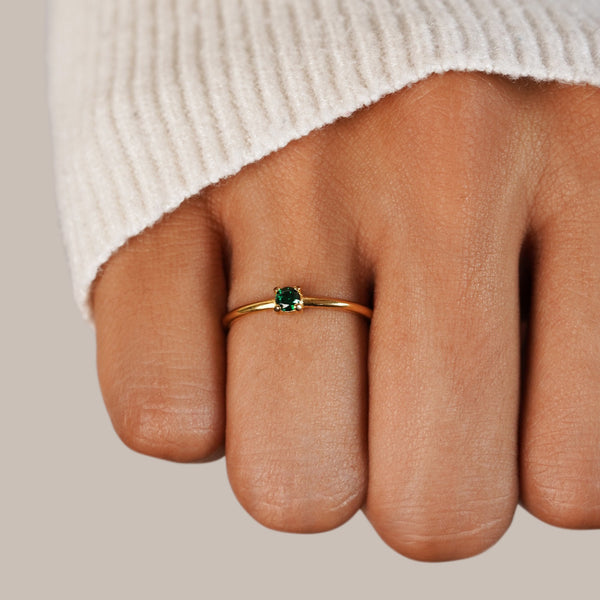 Maia – Goldring mit grünem Geburtsstein
