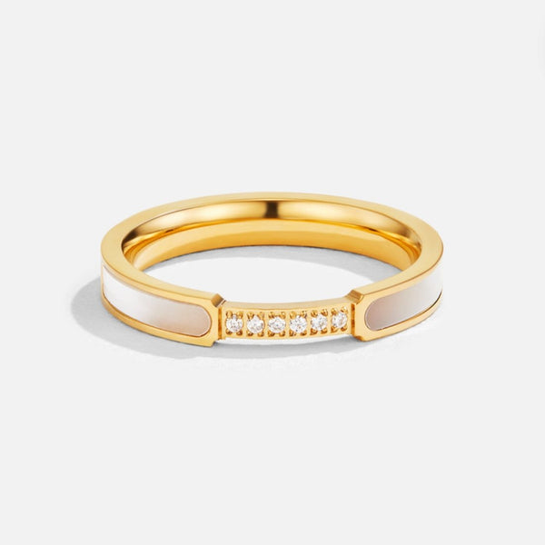 Mirelle – Ring mit Perlmutt und Kristallen