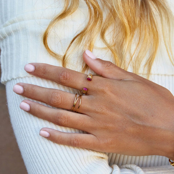 Rosanna – Offener Ring mit rosa Kristallen
