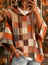 Lotta™ | Karo-Poncho mit Kapuze im Patchwork-Design