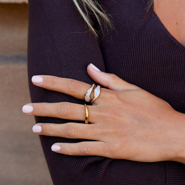 Sahara – Breiter Ring mit Perlmutt-Element