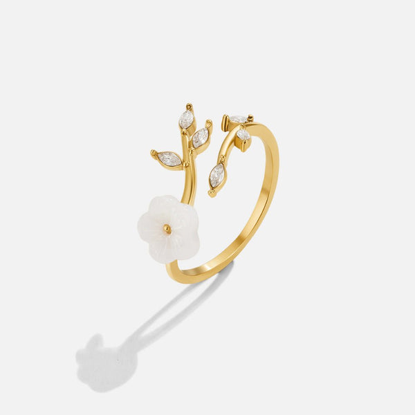 Blossia – Offener Ring mit Blütenmotiv